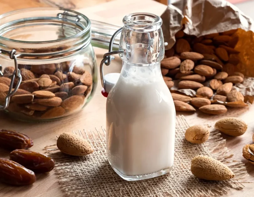 Date-Almond Milk Nightcap with Cinnamon (Zero-Proof)
