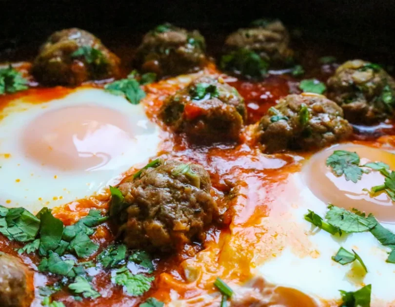 Shakshuka with Kefta, Roasted Peppers, and Eggs
