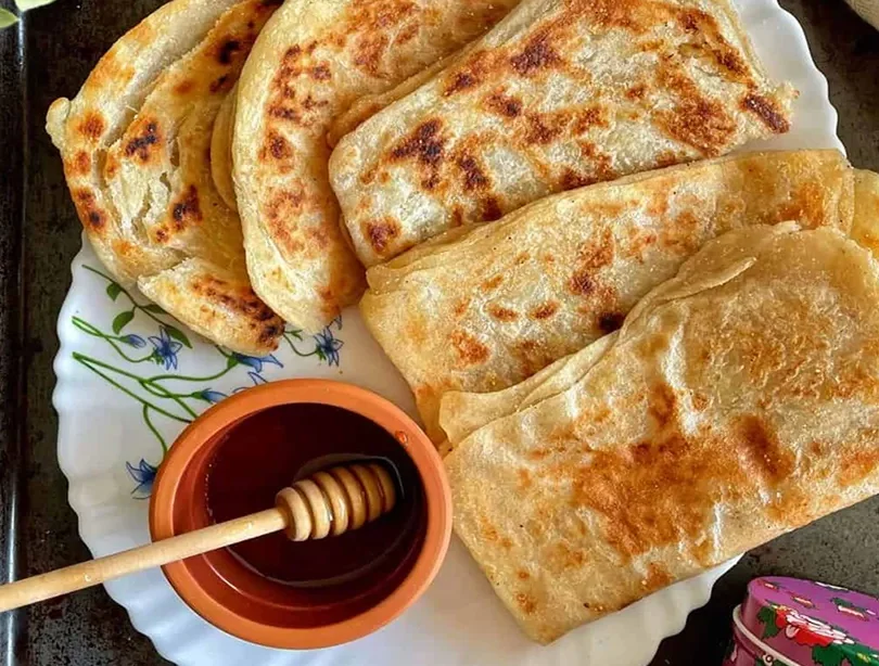 Bread of the Streets: How Khobz, Msemen, and BatboutShape Moroccan Daily Life